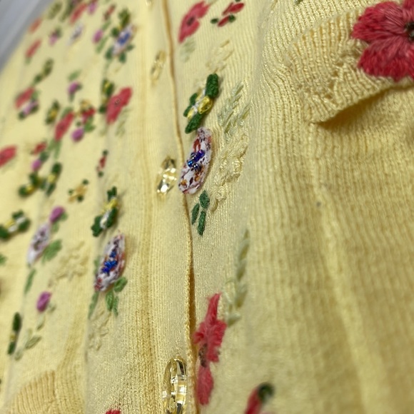 NWT SUSAN BRISTOL light yellow knit cotton blend Cardigan cottagecore floral - Picture 7 of 16